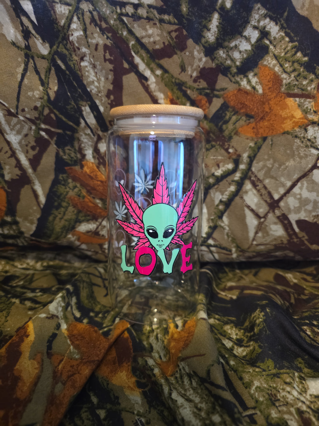 Alien Love Glass Tumbler