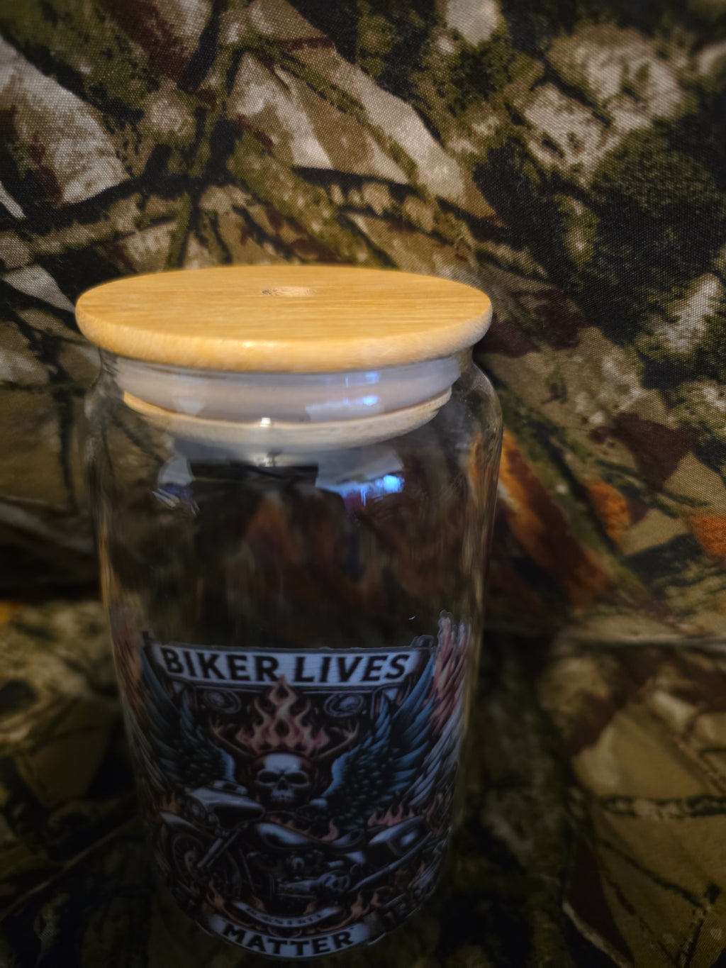 Biker Lives Matter Winged Skull Motorcycle Glass Tumbler