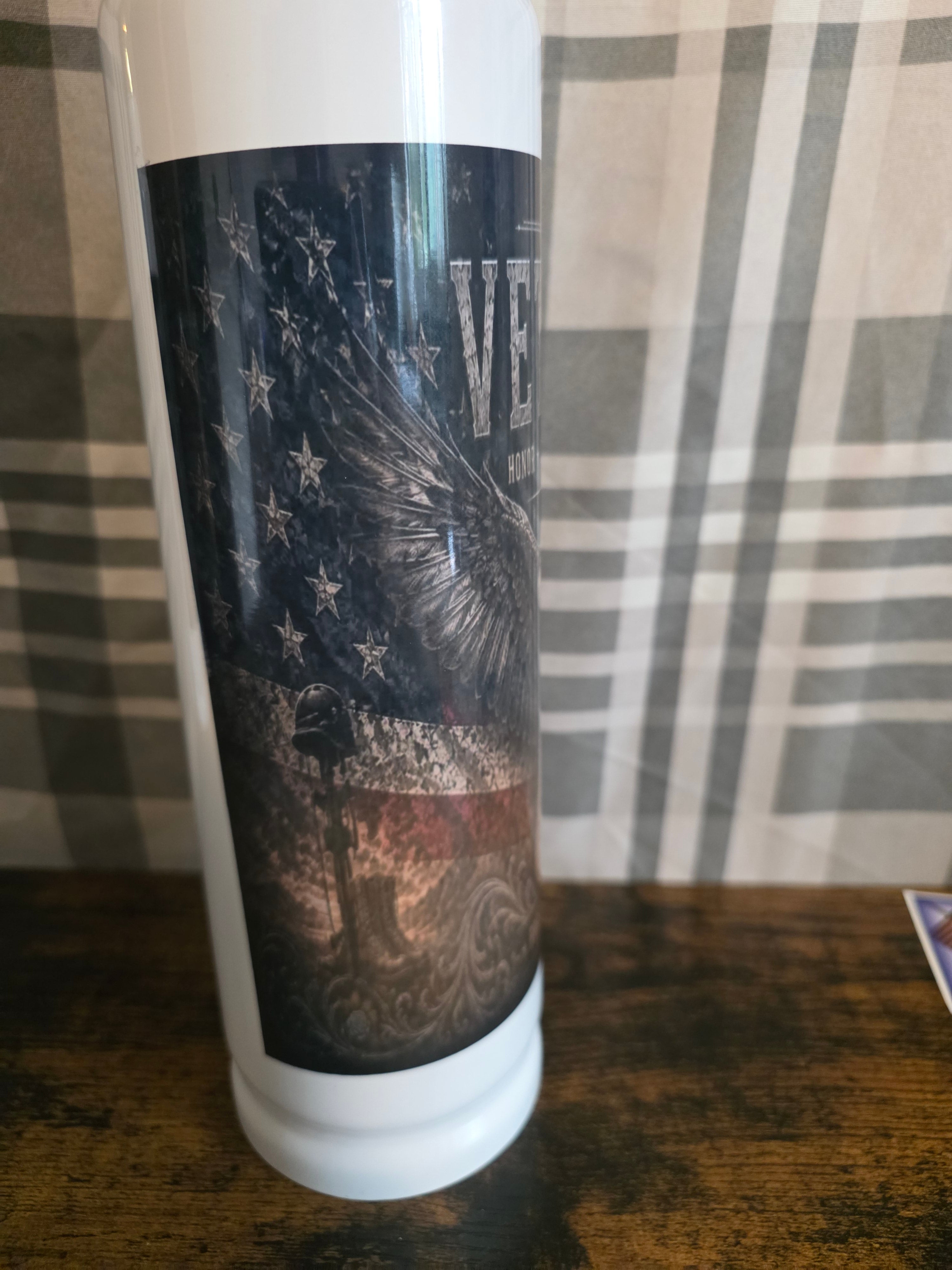 Veteran Eagle Tribute 32 oz Bullet Thermos – Honor, Courage & Commitment