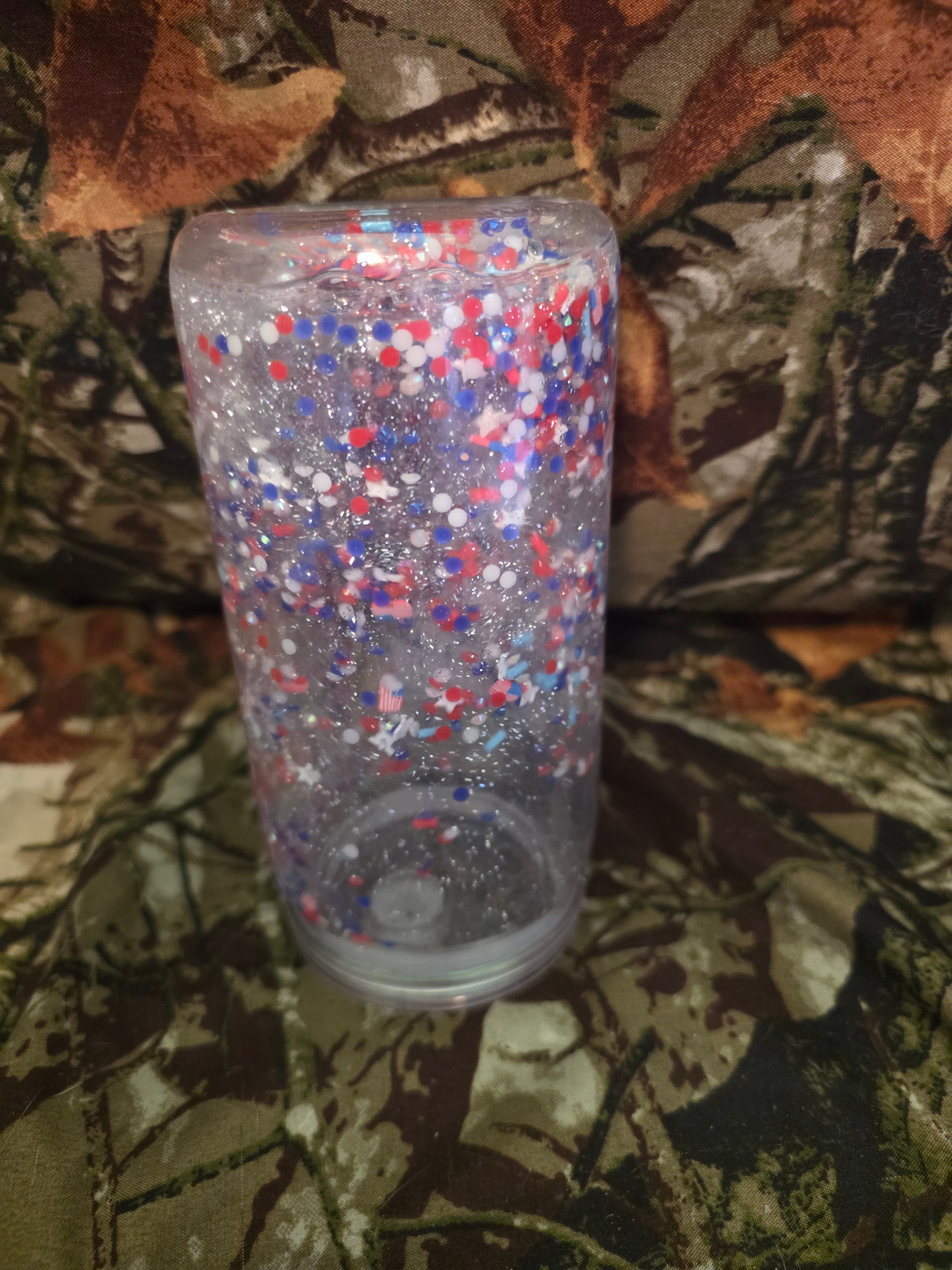 16 oz Plastic Snow Globe Tumbler – Beside My Bed Skull Cup