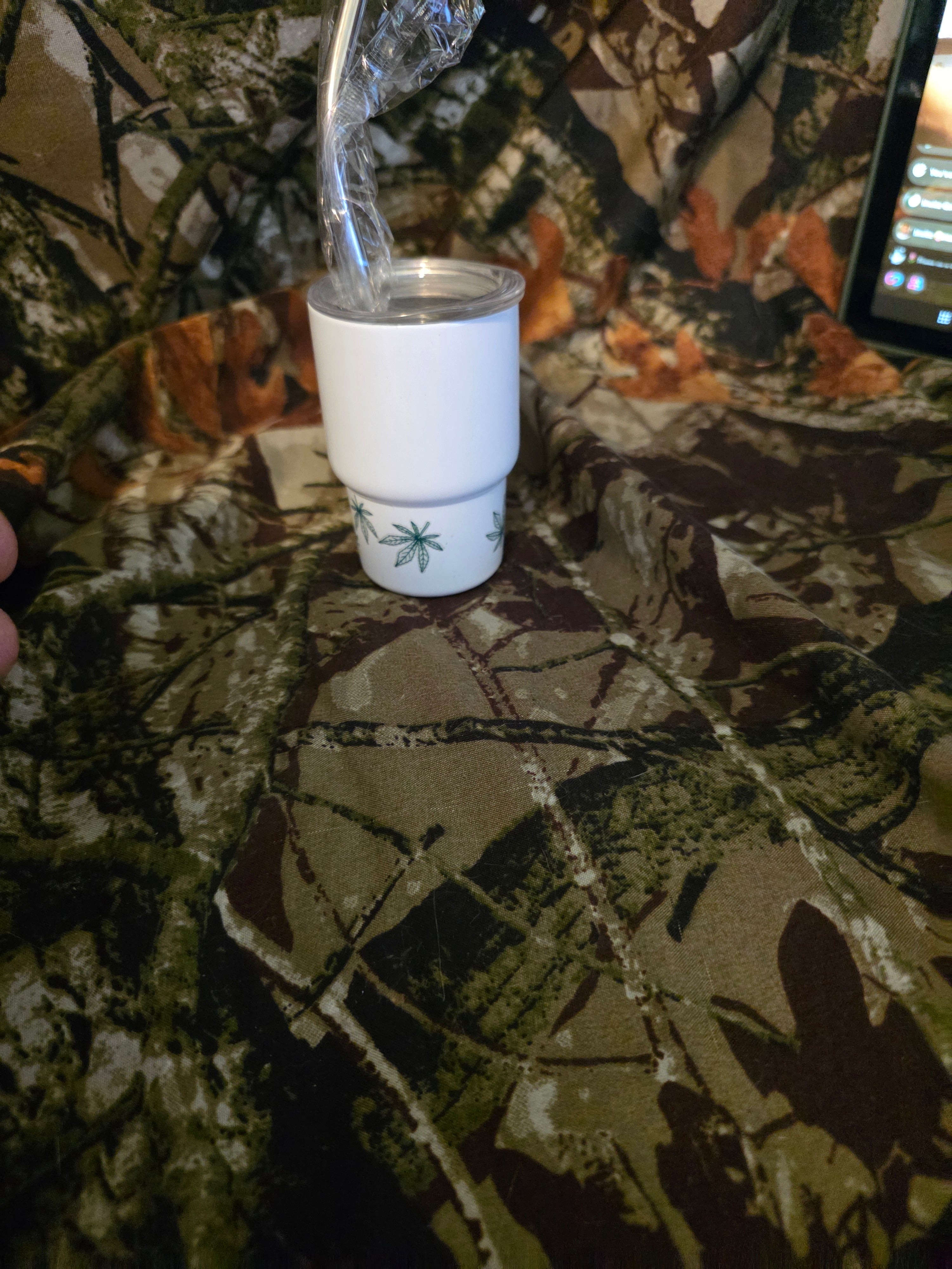 Stay Lifted Mini Tumbler – White Quote Cup