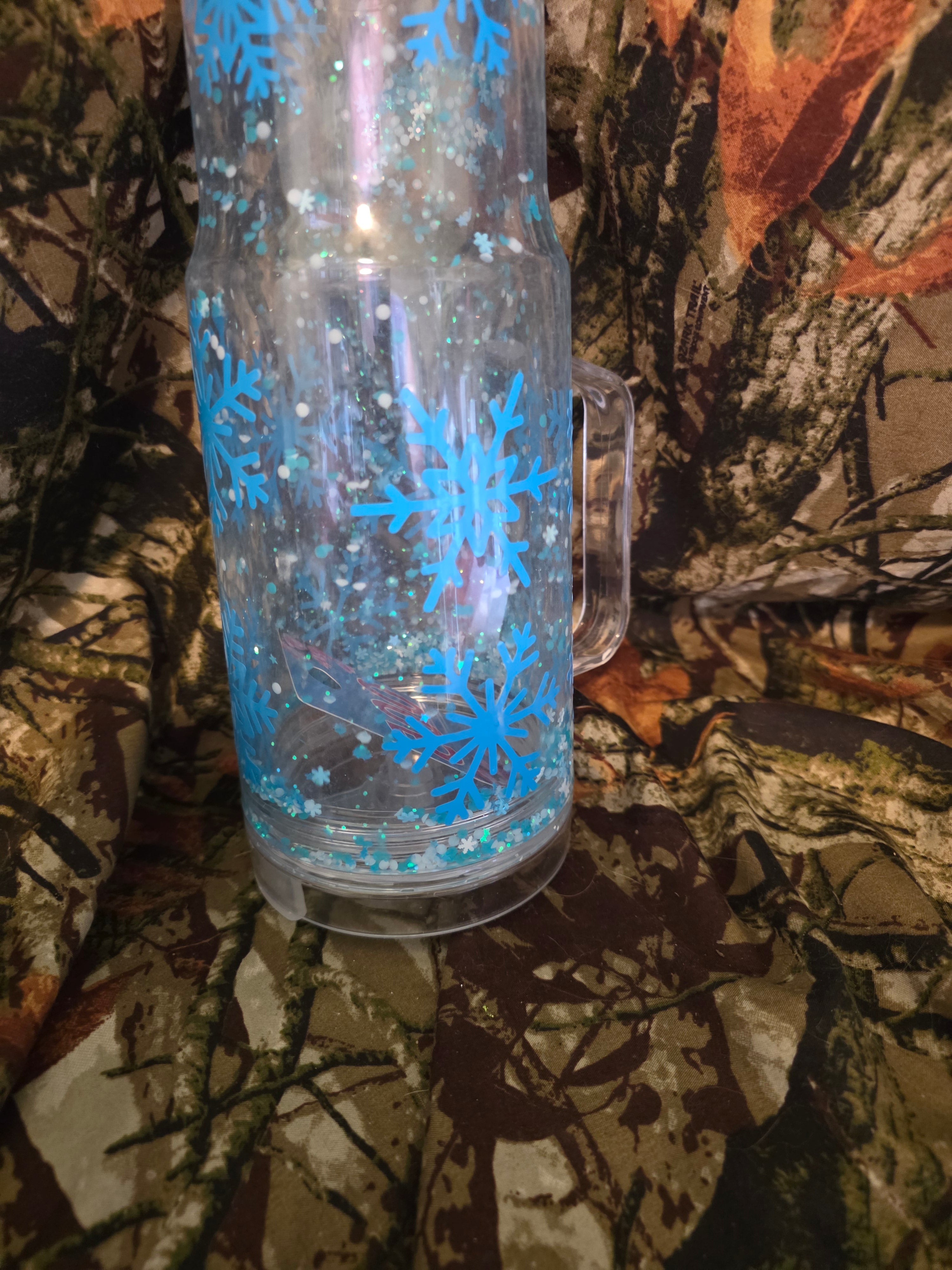 Winter Snowflake 40 oz Snow Globe Tumbler