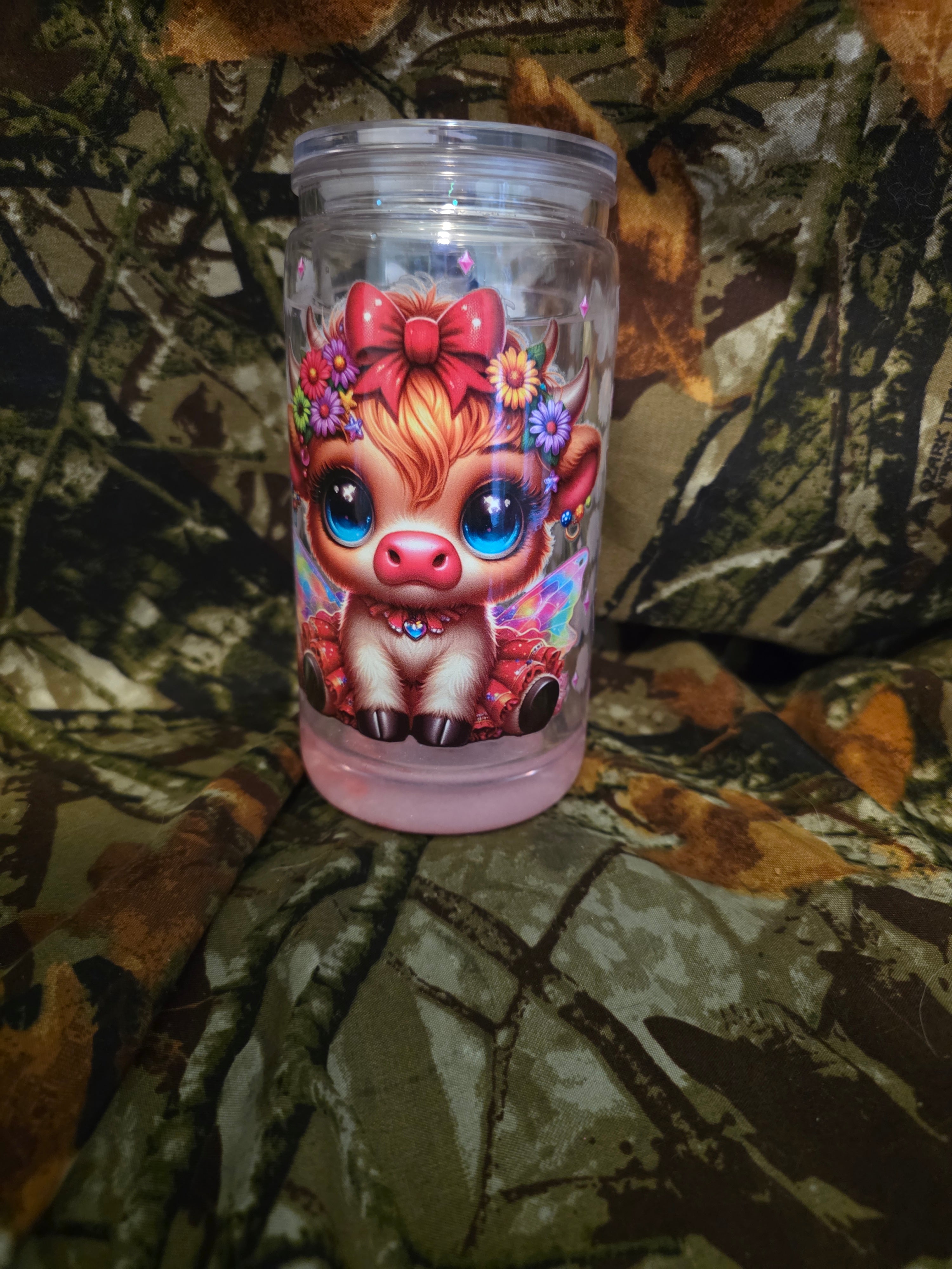 16 oz Plastic Snow Globe Tumbler – Cute Highland Cow Butterfly Cup