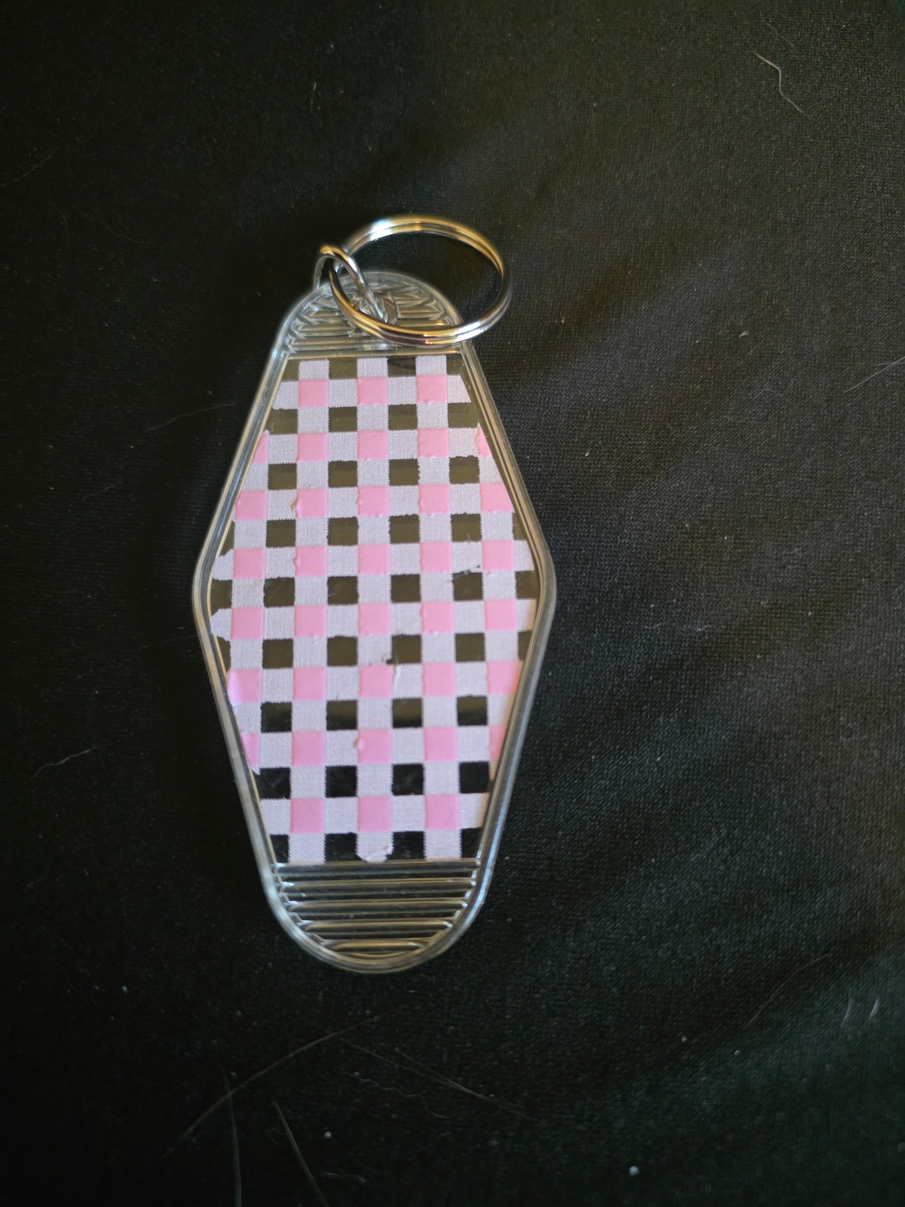 Retro Motel Keychain Collection – Funny, Western & Trendy Designs
