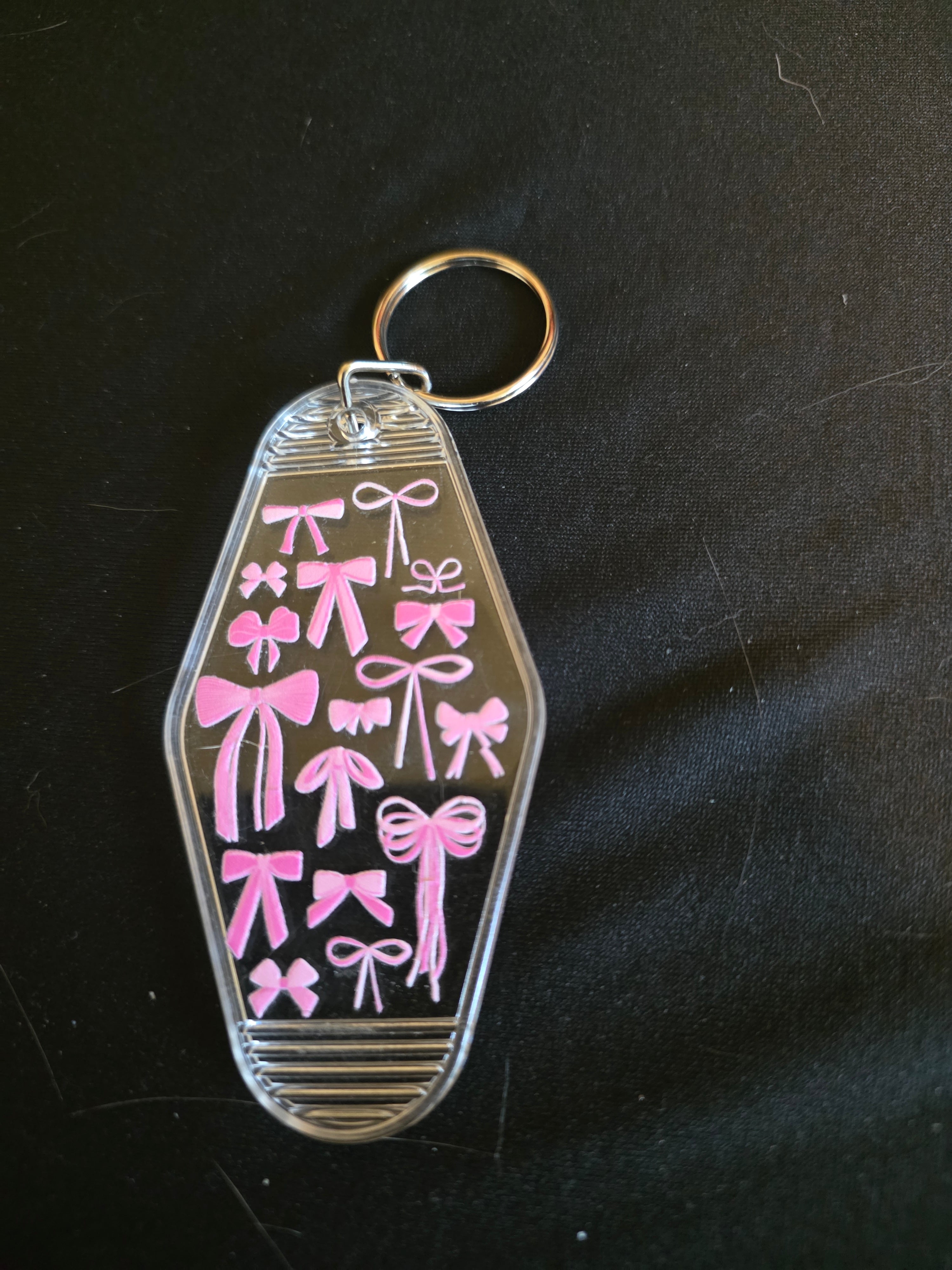 Retro Motel Keychain Collection – Funny, Western & Trendy Designs