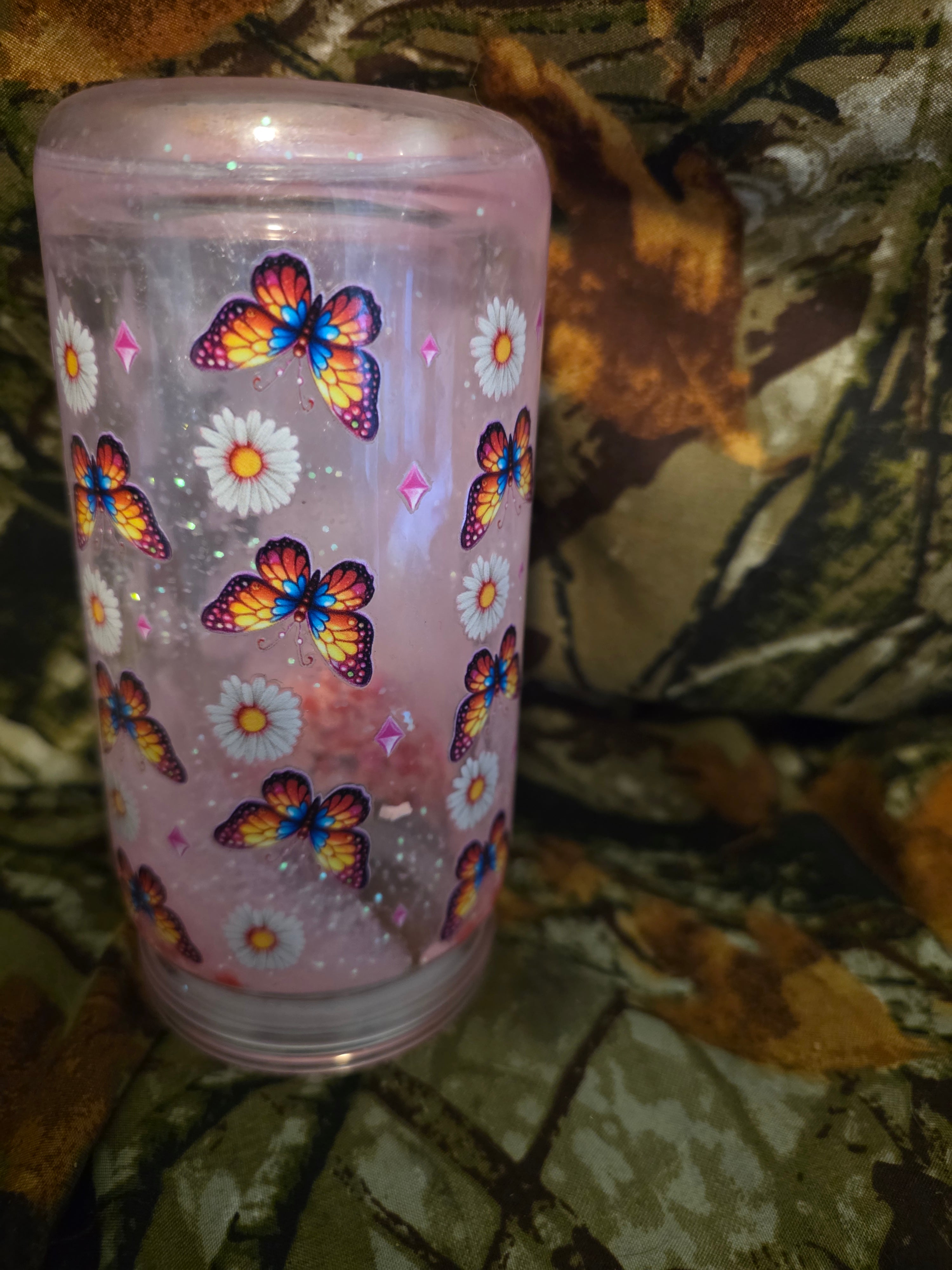 16 oz Plastic Snow Globe Tumbler – Cute Highland Cow Butterfly Cup