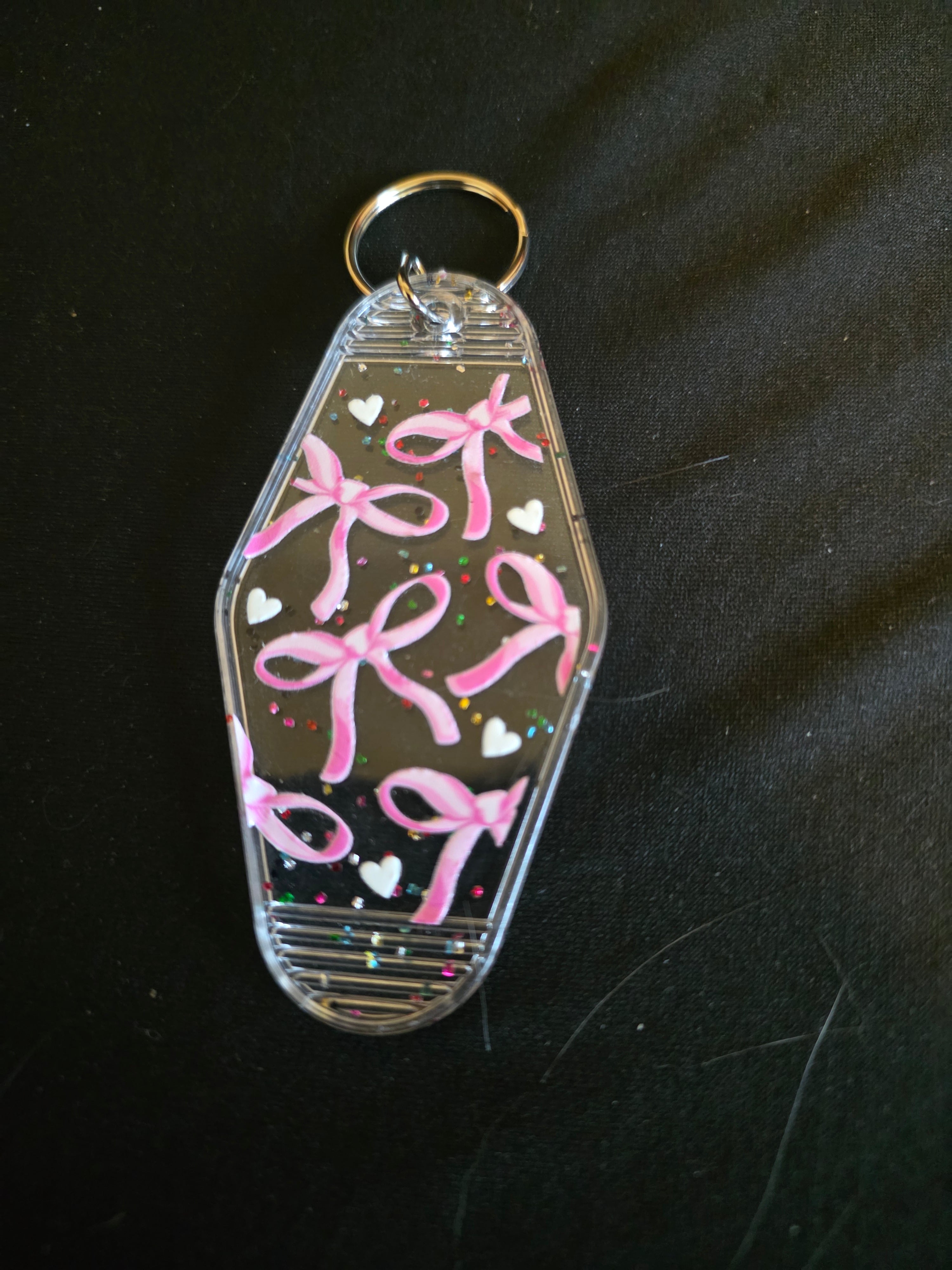Retro Motel Keychain Collection – Funny, Western & Trendy Designs
