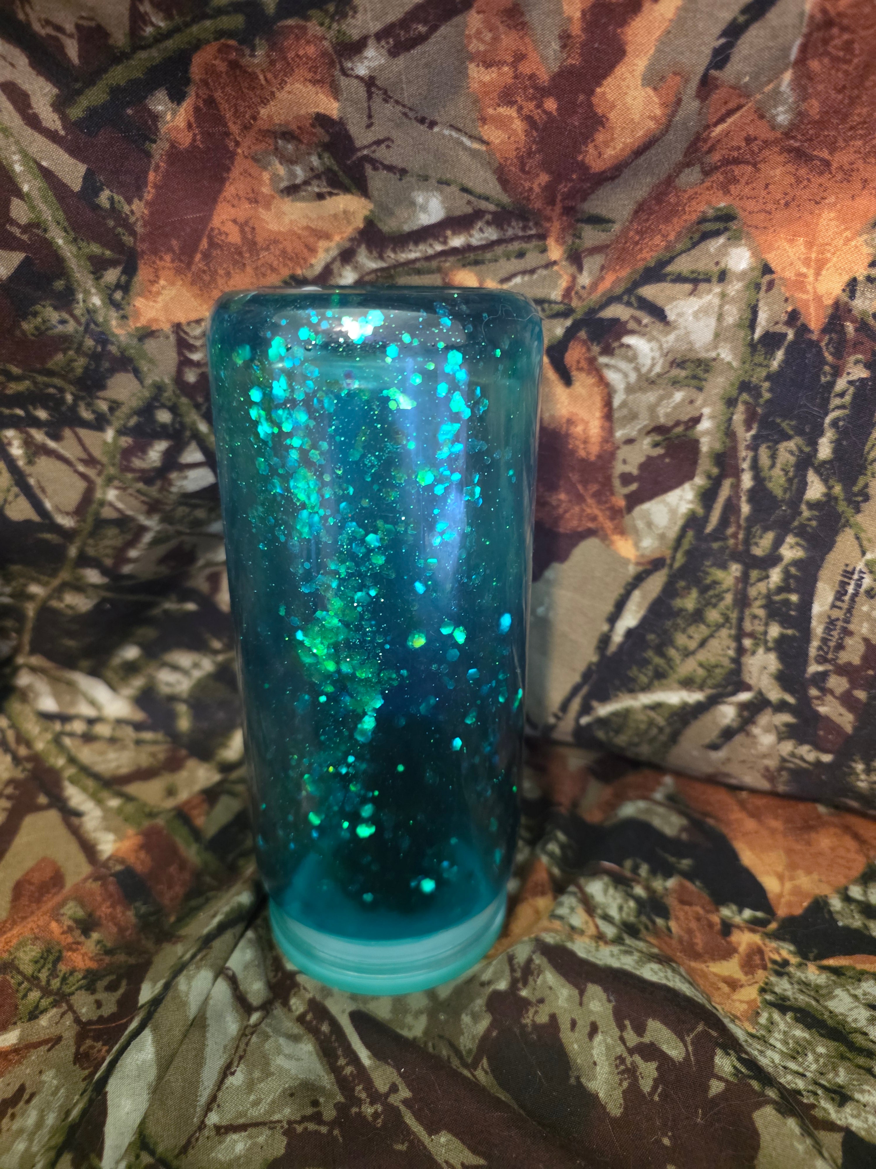 20 oz Plastic Snow Globe Tumbler – Teal Glitter Shimmer Cup