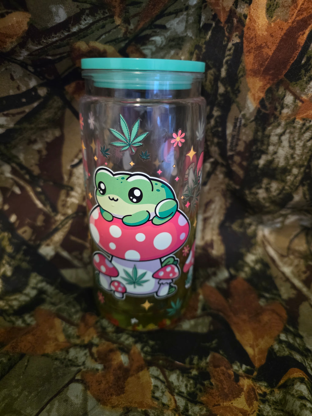 20 oz Plastic Snow Globe Tumbler – Cute Frog Mushroom Glitter Cup with Straw