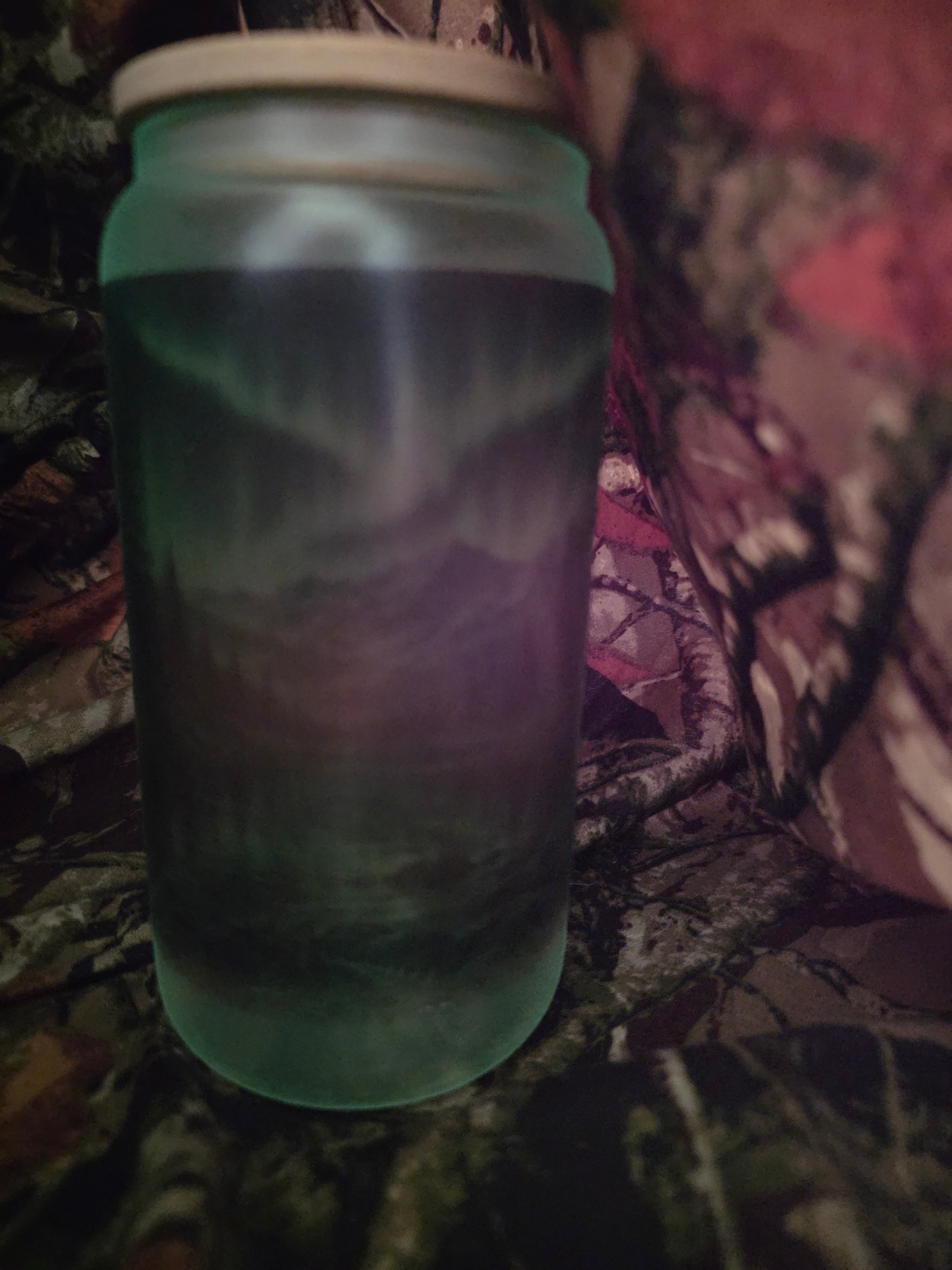 Glow in the Dark Northern Lights Mountain Scene 16 oz Frosted Green Glass Cup
