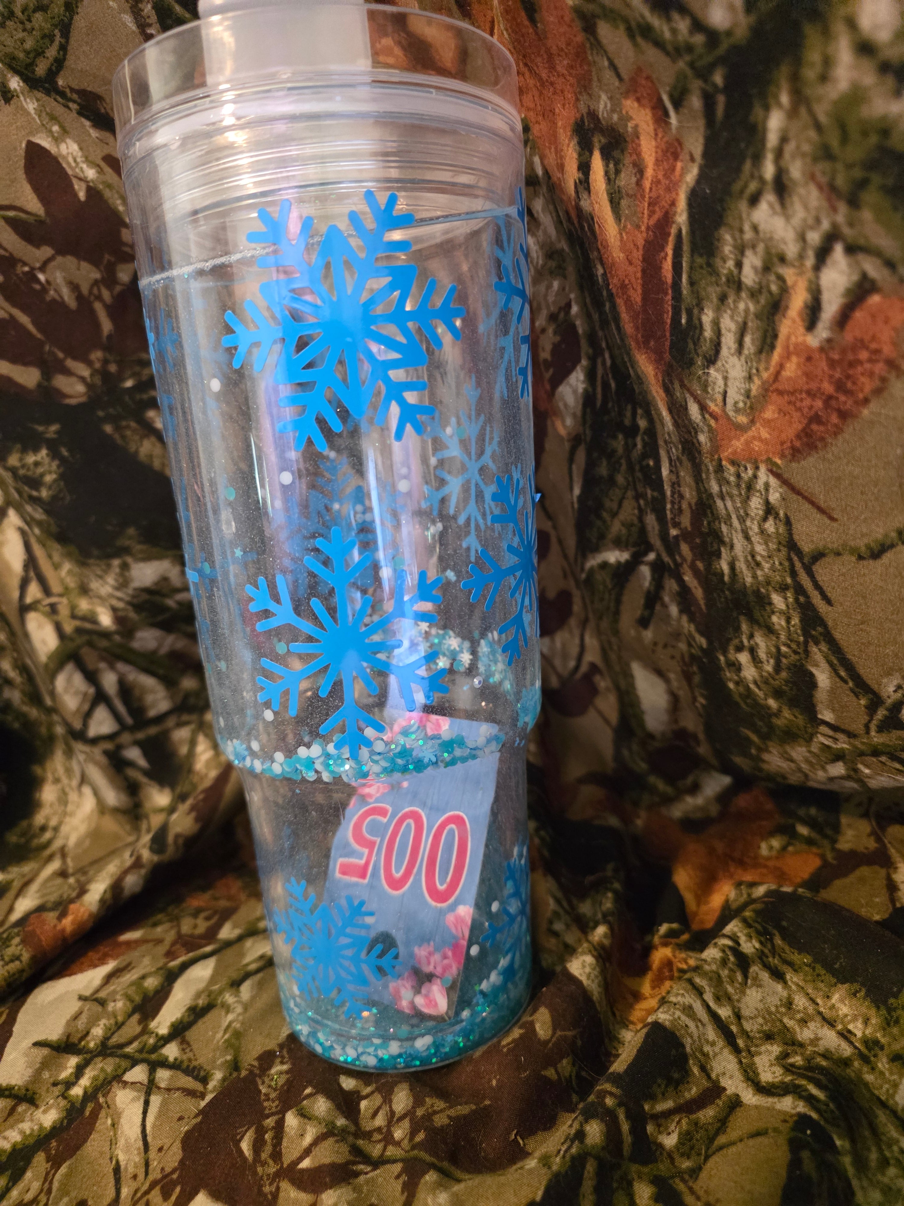 Winter Snowflake 40 oz Snow Globe Tumbler