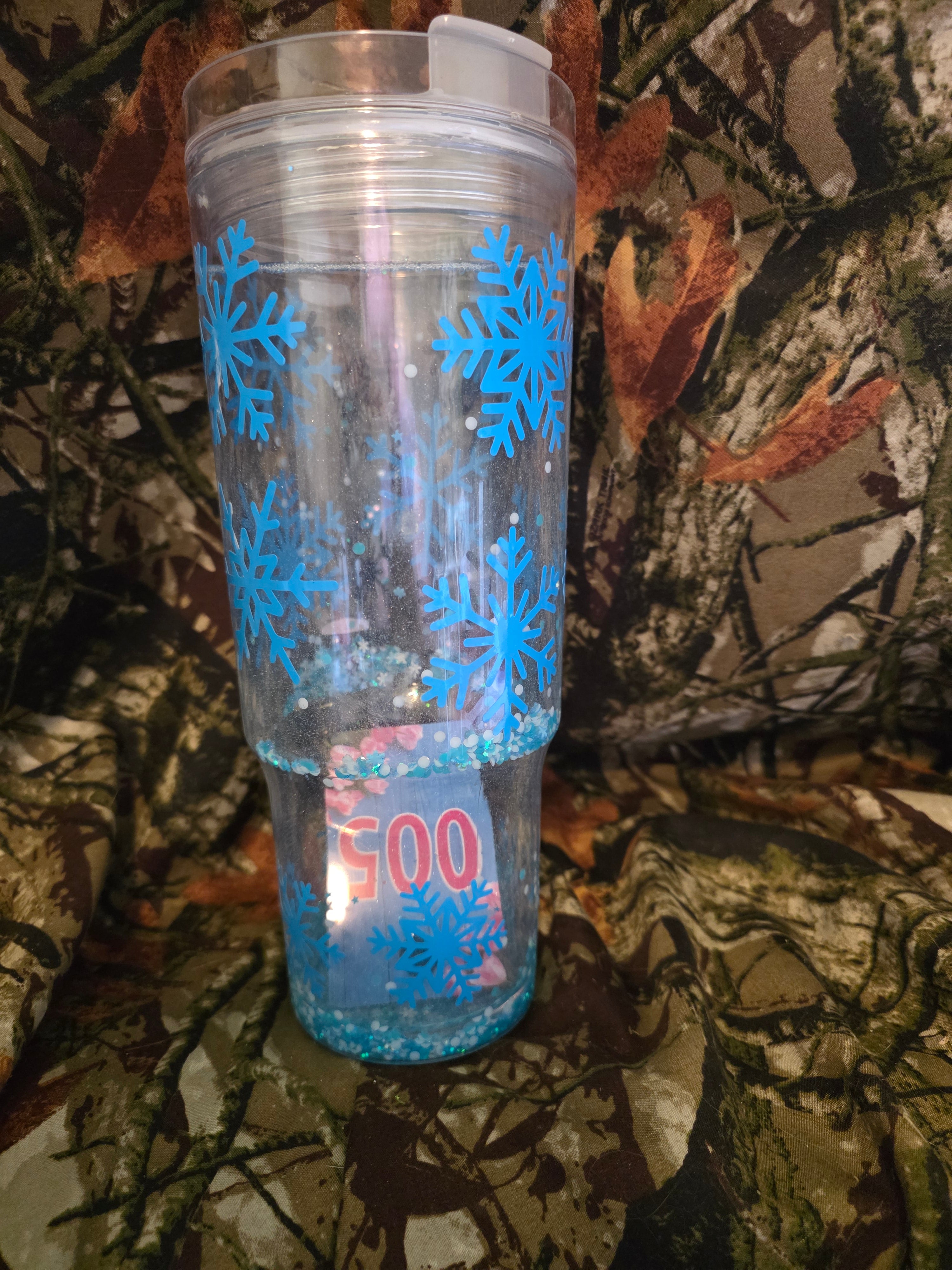 Winter Snowflake 40 oz Snow Globe Tumbler