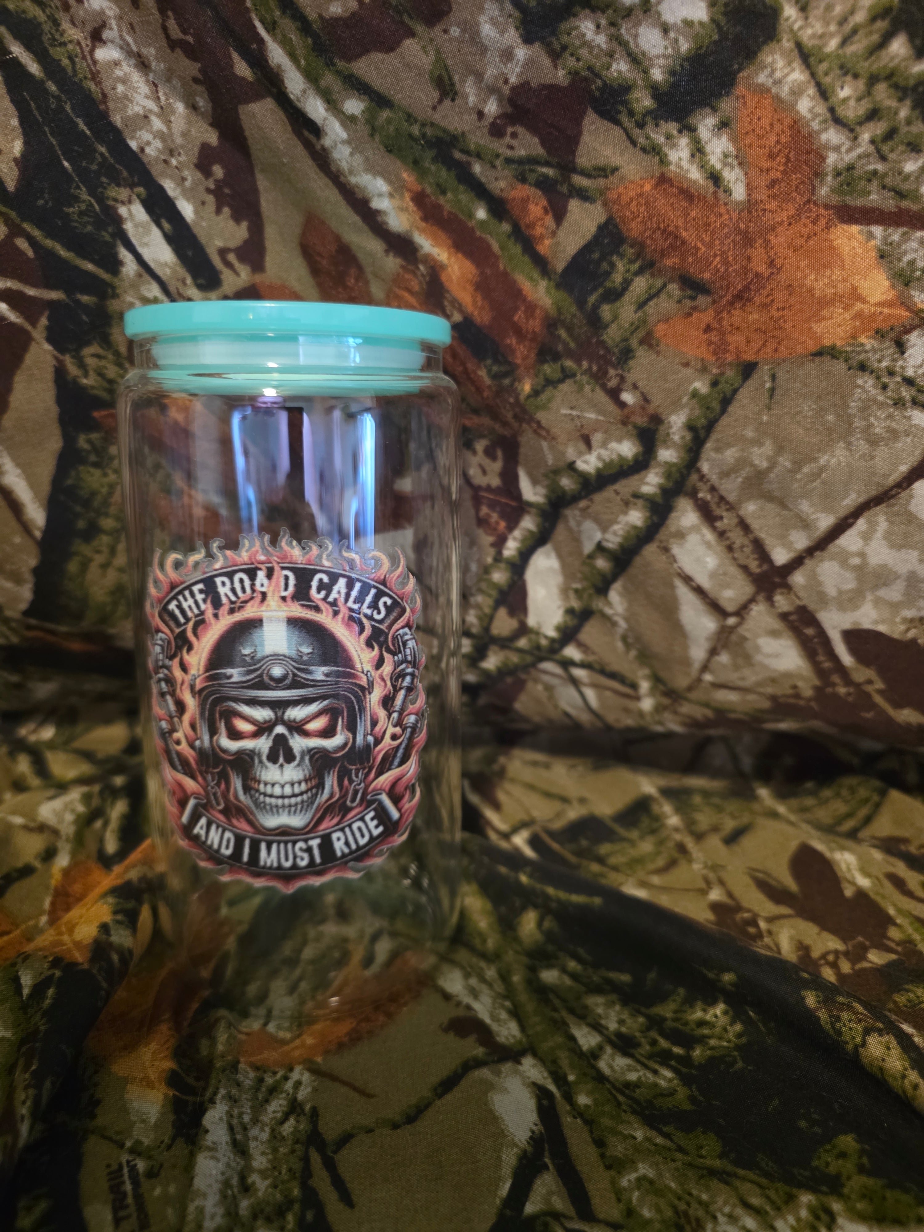 Title:
The Road Calls 16oz Glass Tumbler
