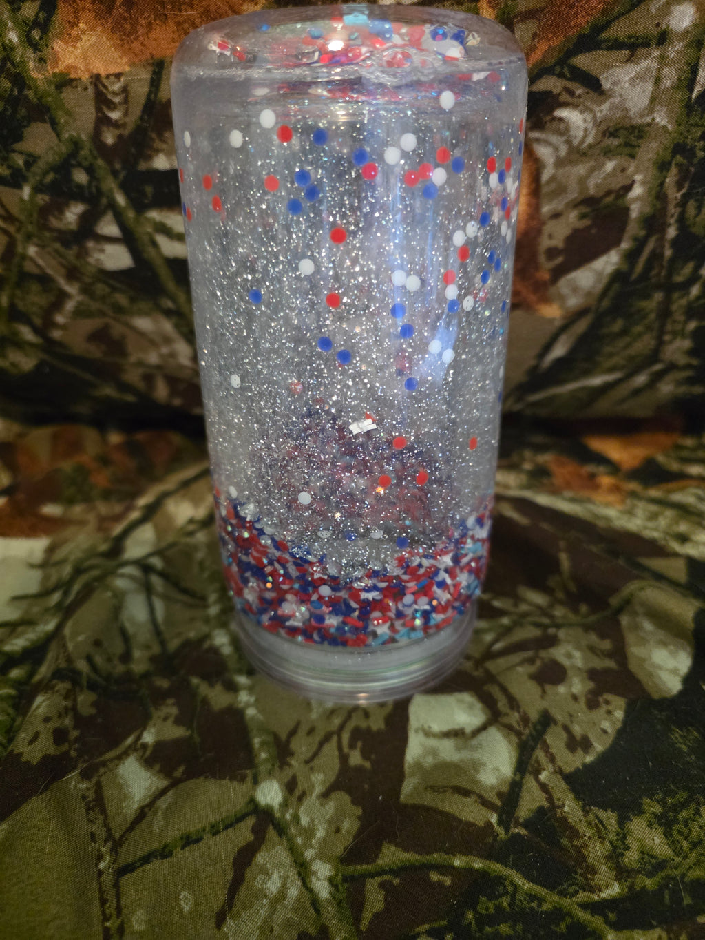 16 oz Plastic Snow Globe Tumbler – Beside My Bed Skull Cup