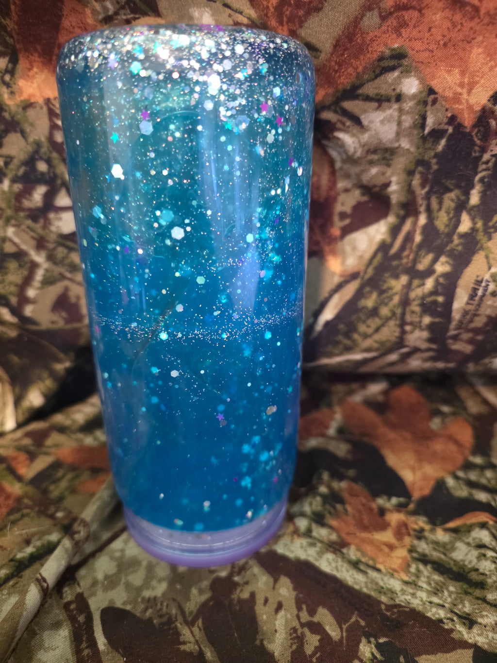 20 oz Plastic Snow Globe Tumbler – Blue Glitter Swirl Cup