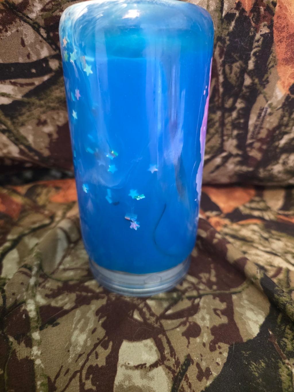 16 oz Plastic Snow Globe Tumbler – Keep Calm Mom On Skeleton Cup